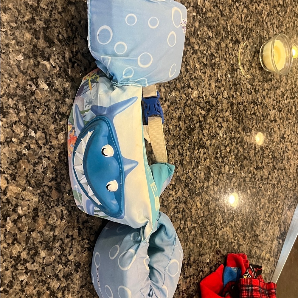 Kids' Blue Shark Puddle Jumper